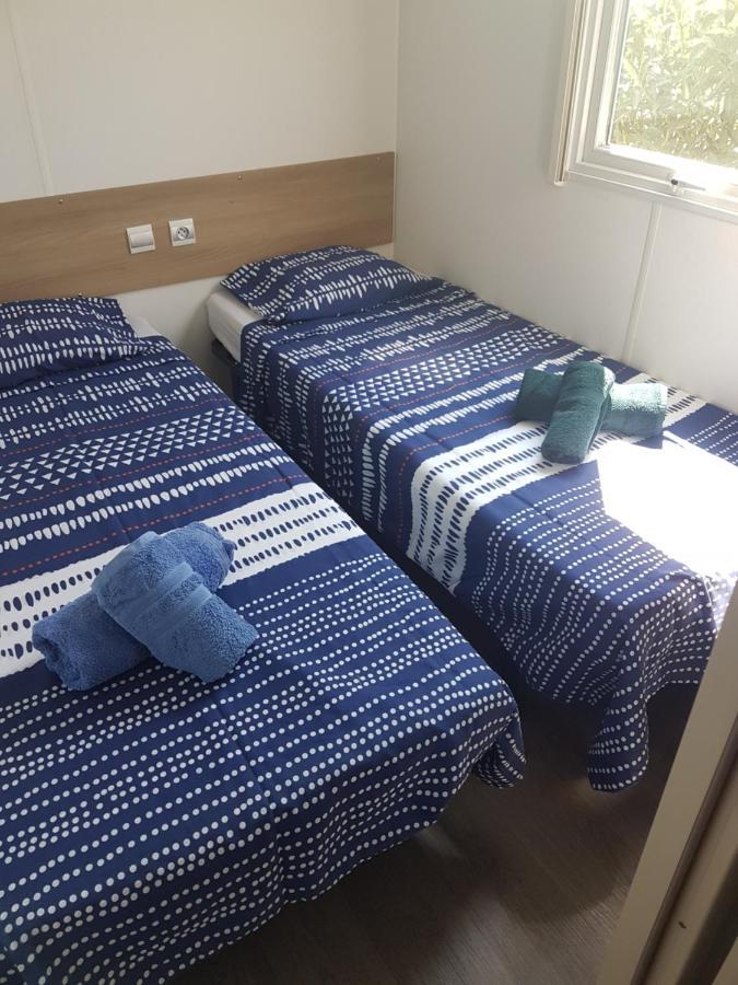 Frejus Tout Confort, Climatisation,Linge De Lit Et De Toilette, Coffre Fort, Ventilations Au Plafond Chambres Et Wifi Possible Exterior foto