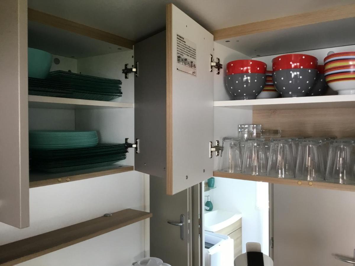 Frejus Tout Confort, Climatisation,Linge De Lit Et De Toilette, Coffre Fort, Ventilations Au Plafond Chambres Et Wifi Possible Exterior foto